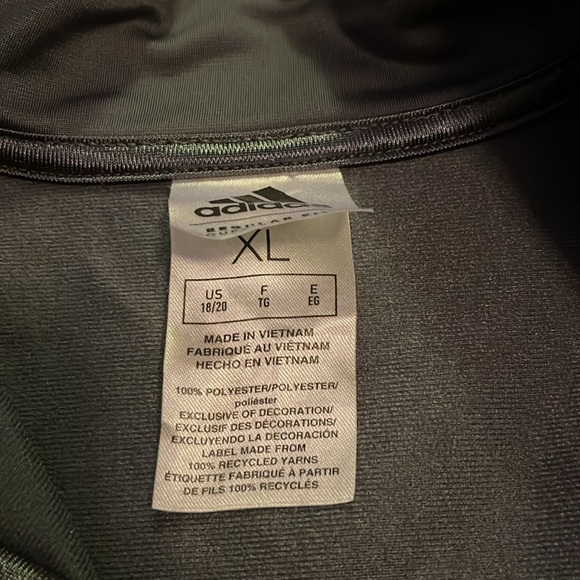 Adidas track suit - Picture 3 of 6